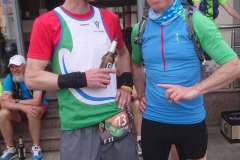 Gunnar und Frank im Ziel - einer stolzer als der andere